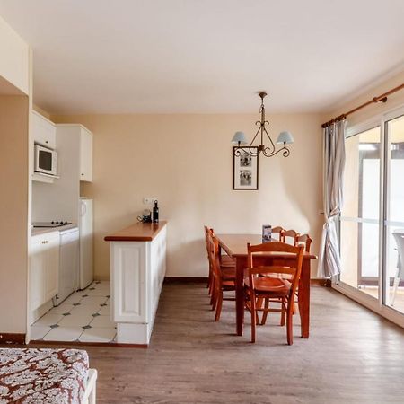 Nice 2-Br In A Residence With Pool - Deauville - Welkeys Εξωτερικό φωτογραφία